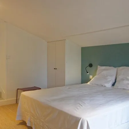 Proche De St Emilion Montcaret