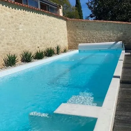 Dom wakacyjny Proche De St Emilion Montcaret