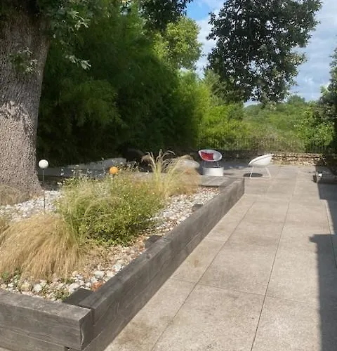 Proche De St Emilion Montcaret